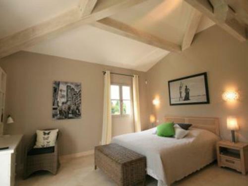 Les Baux De Provence Villa Sleeps 10 Pool Air Con