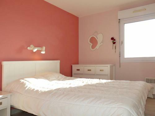 Apartment Pamplemousse Face Mer, 4�me Etage (sjm102)