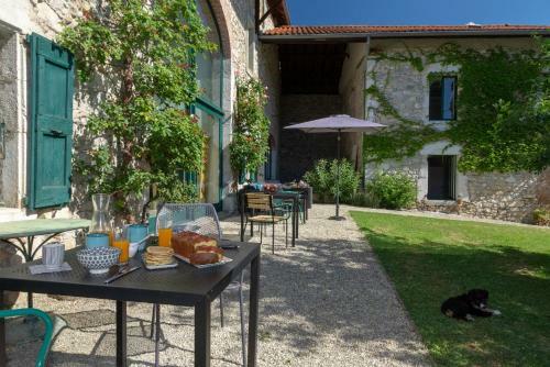 Hostal L'abelli D'estelle