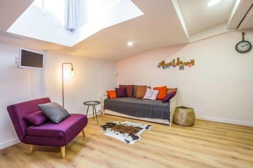 Apartamentos Charming Little Next In Vieux-lyon By Guestready