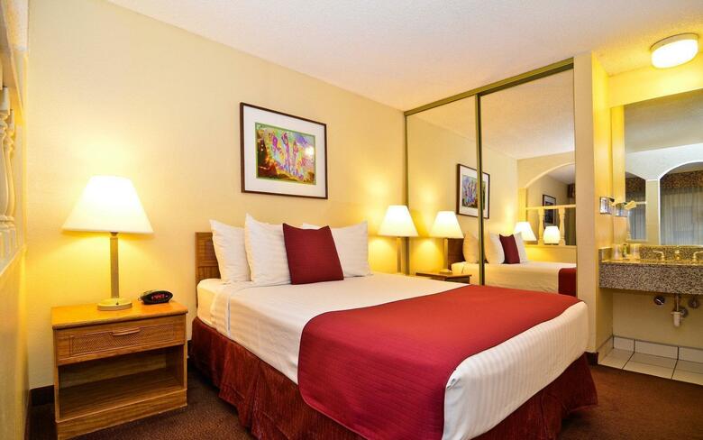 Mardi Gras Hotel & Casino
