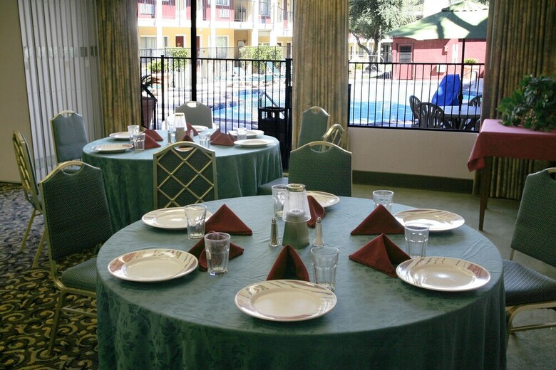 Mardi Gras Hotel & Casino