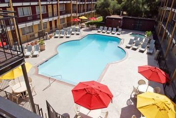 Mardi Gras Hotel & Casino