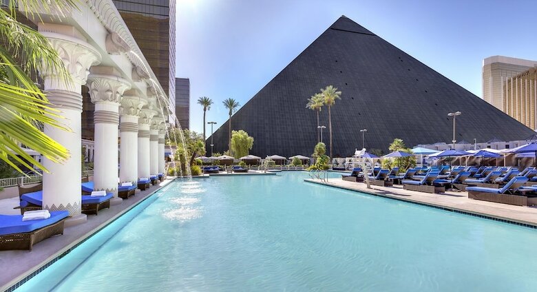 Luxor Hotel And Casino