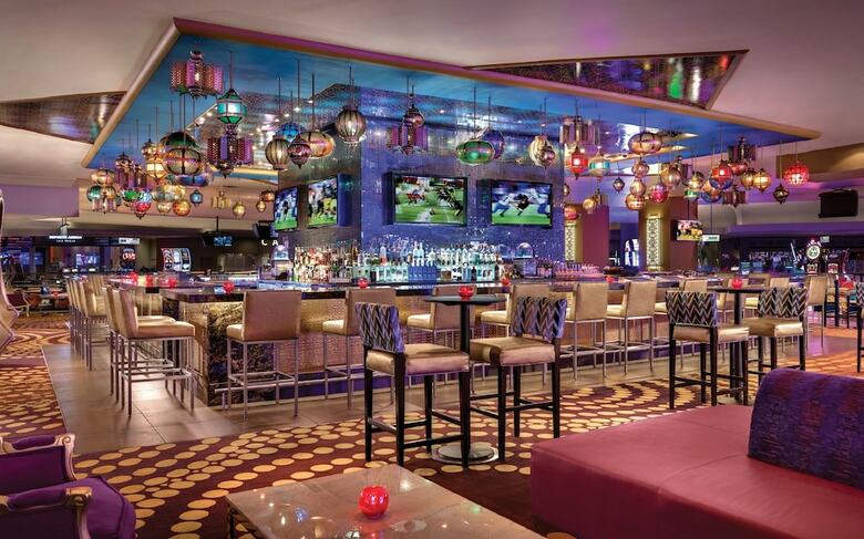 Luxor Hotel And Casino
