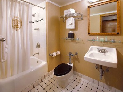 Hotel Queen Mary