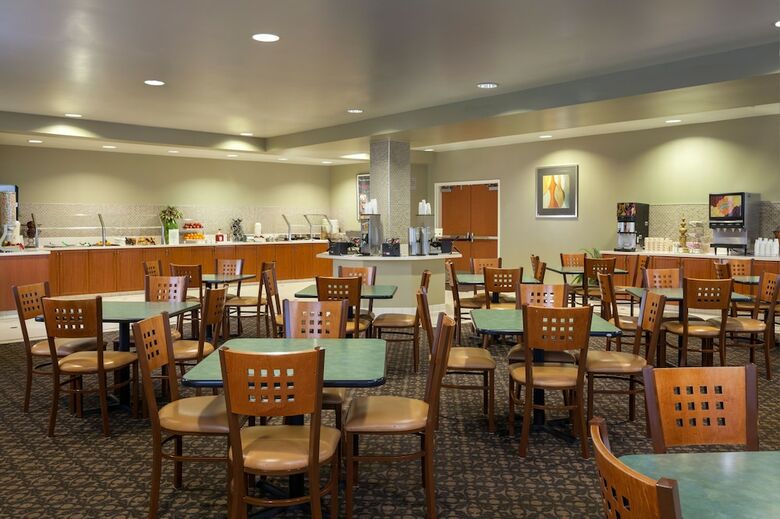 Desert Palms Hotel
