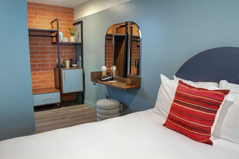 Hotel Best Western Plus Hollywood Hills