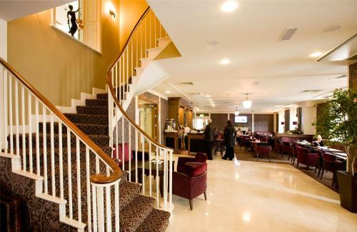 The Shirley Arms Hotel
