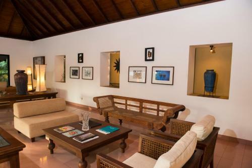 Villa Escondite