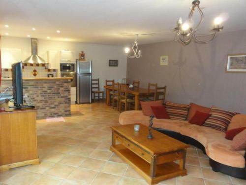 House Montsurvent - 6 Pers, 100 M2, 4/3