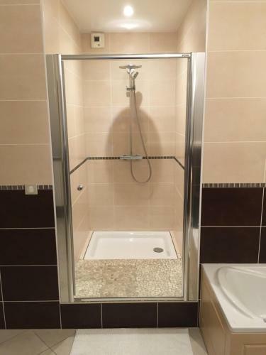 Hostal Le Manoir De La Gravi�re
