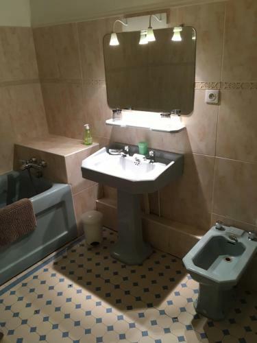 Hostal Le Manoir De La Gravi�re