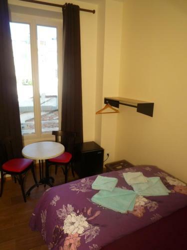 Hostel Lyonnais