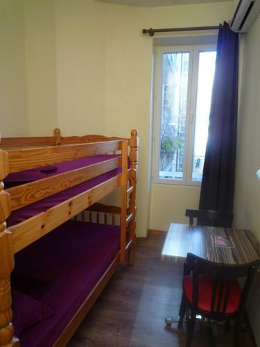 Hostel Lyonnais
