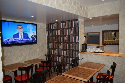 Hostel Lyonnais