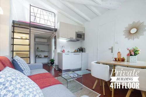 Apartamento Private Building, 4 Apts, Unique At Nice - Old Town