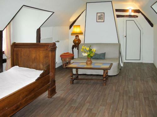 Holiday Home Le Mont Buisson (neb401)