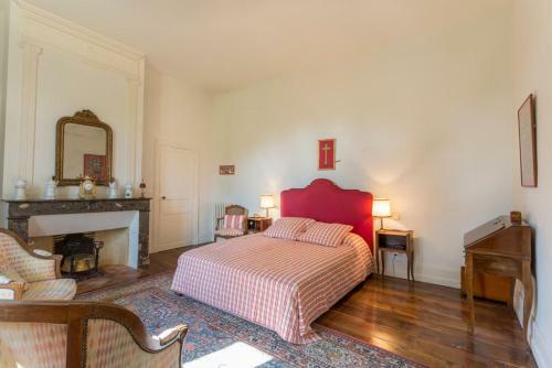 Saint-agne Villa Sleeps 12 Pool Wifi