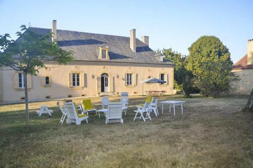 Saint-agne Villa Sleeps 12 Pool Wifi