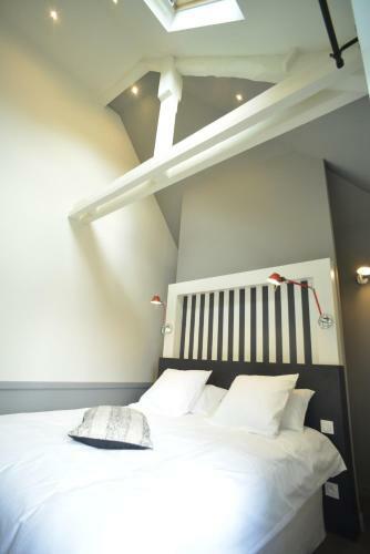Hotel Auberge De La Hardouinais-arduen