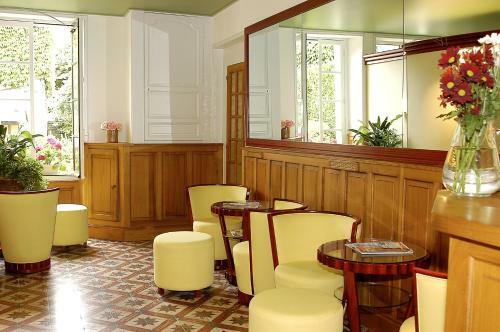 Hotel H�tel Restaurant Les Tilleuls