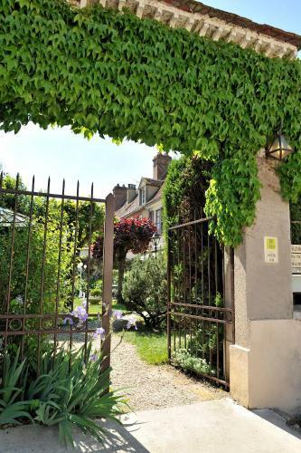 Hotel H�tel Restaurant Les Tilleuls