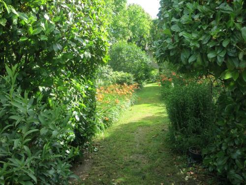 Hostal Les Jardins De Lily