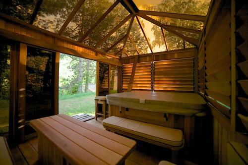 Hostal Le Moulinage Chabriol