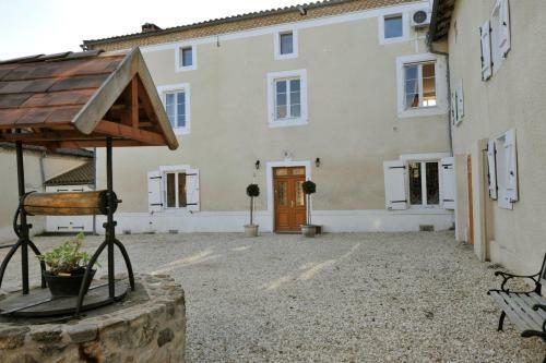 Le Sanctuaire
