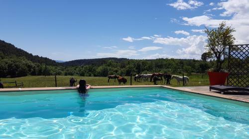 Bed & Breakfast Le Mas De Combeau