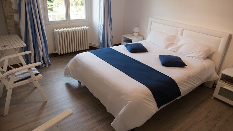 Bed & Breakfast La Maison Periot