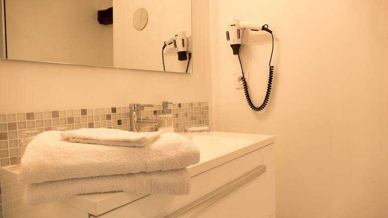 Bed & Breakfast La Maison Periot