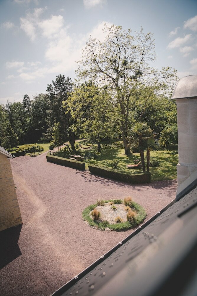 Bed & Breakfast La Maison Periot