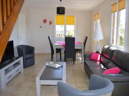 House Du Domaine Darragon 2