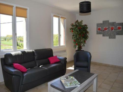 House Du Domaine Darragon 2