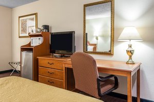 Hotel Quality Inn & Suites