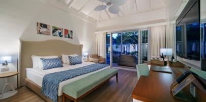 Hotel Nirvana Lagoon Villas Suites & Spa