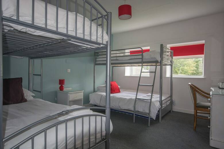Albergue Dare Valley Country Park Accommodation