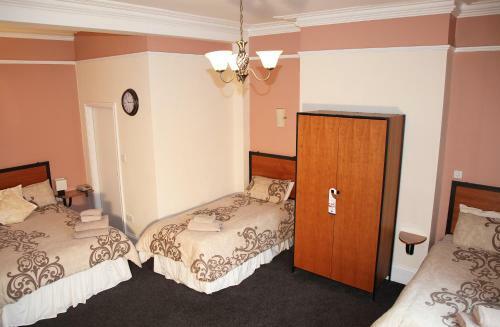 Best Western Deincourt Hotel