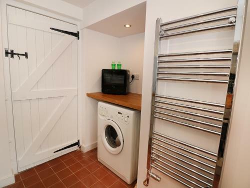 Gritstone Cottage, Bakewell