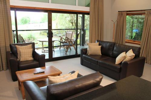 Cameron House One Bedroom Semi-detached Bungalow L12