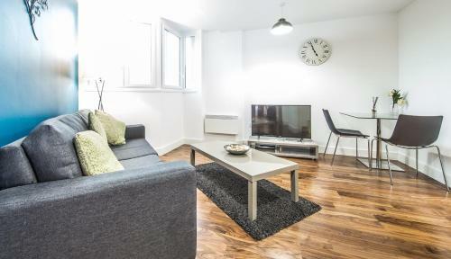 First Stay Apartments - Metropolitan House