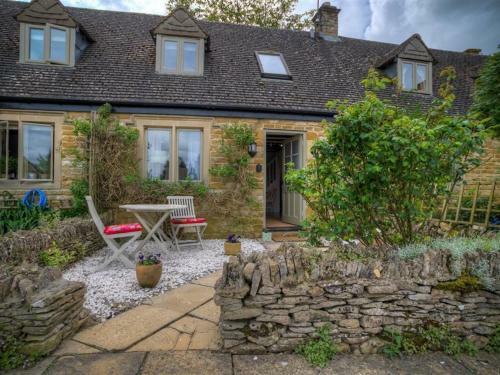 Bobble Cottage, Bourton On The Water
