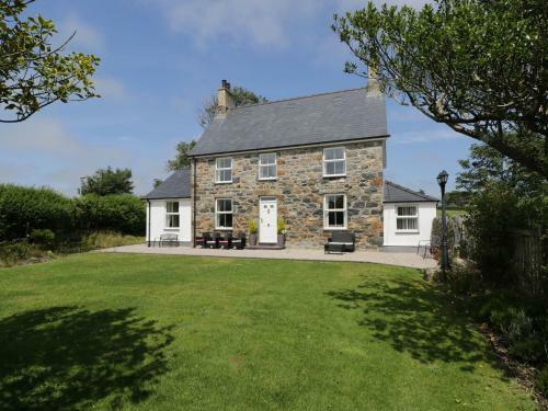 Dyffryn Farmhouse