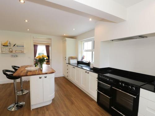 Dyffryn Farmhouse