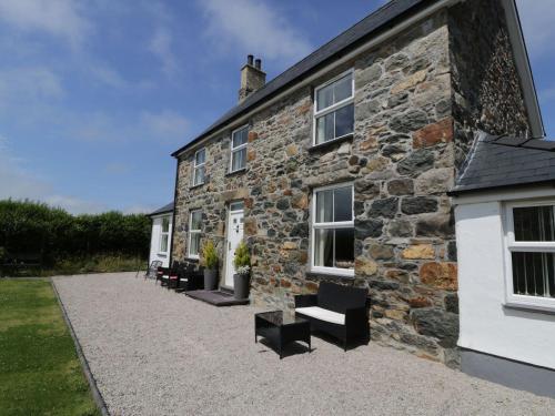 Dyffryn Farmhouse
