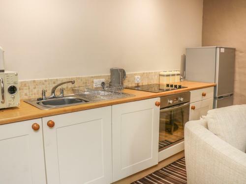 Caner Bach Lodge, Bridgend
