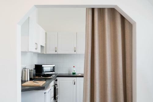 Clifftop Studio Apartment