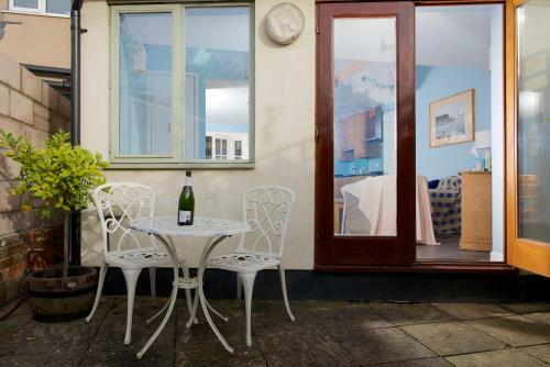 Cob Cottage In Dorset